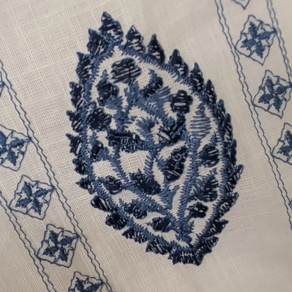 Zara womenWhite and Blue Embroidered Cutout Midi Dress Strappy M NWT 3376/929 - Picture 4 of 8